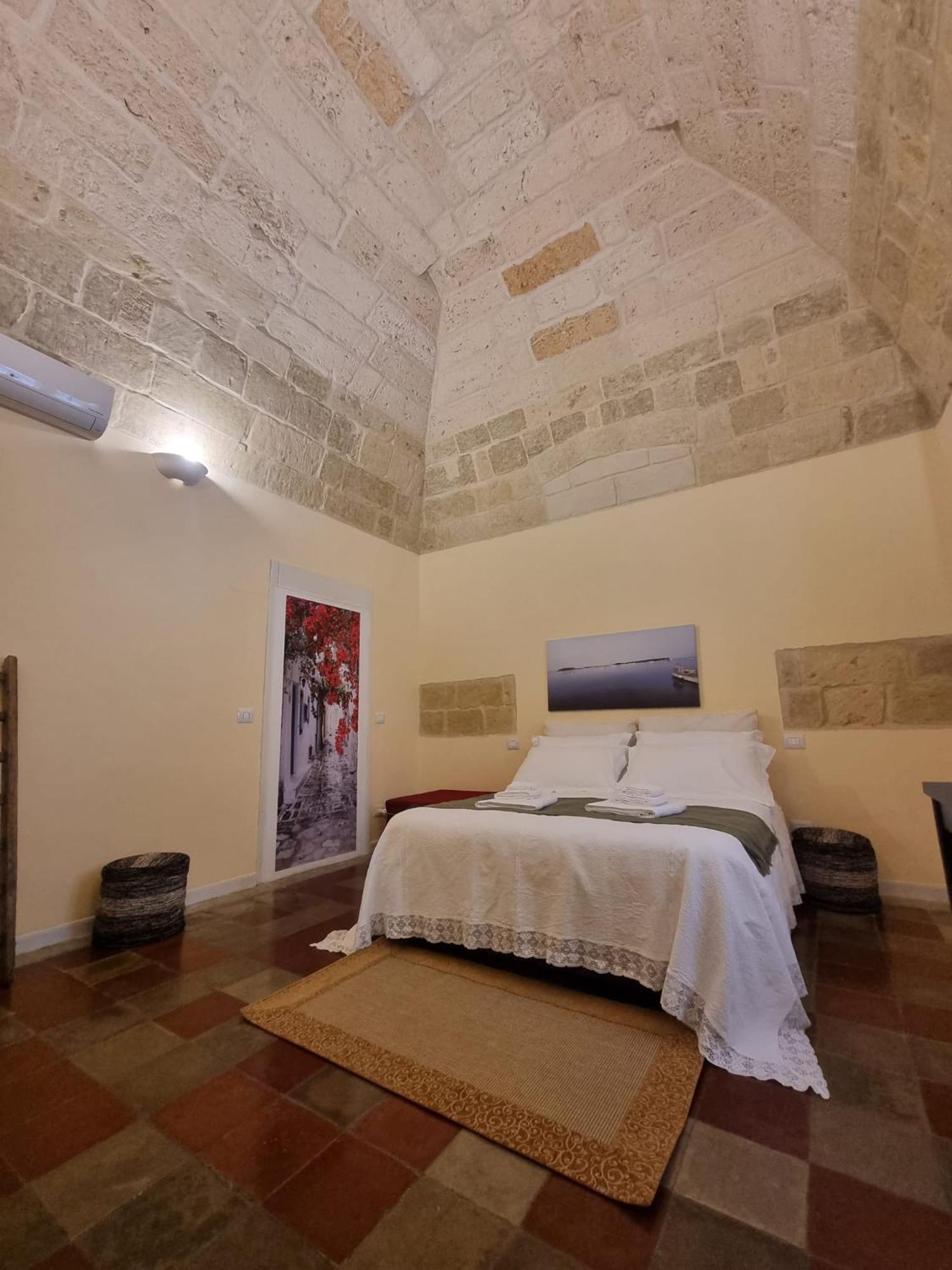 La Volta Bed & Breakfast Lecce Exterior photo